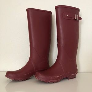 Quest Rainboots